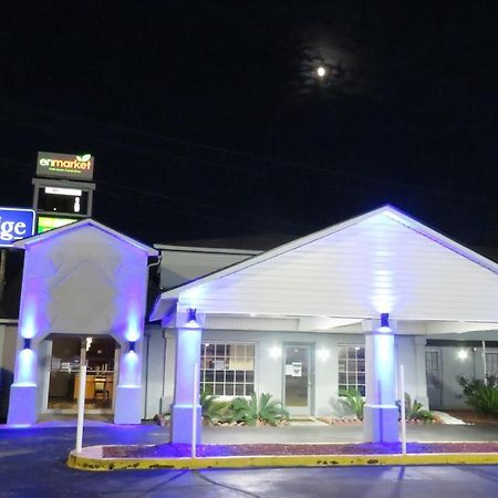 Travelodge By Wyndham Walterboro Bagian luar foto