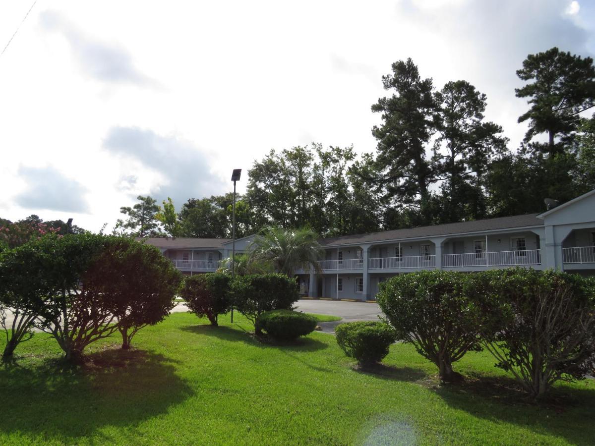 Travelodge By Wyndham Walterboro Bagian luar foto