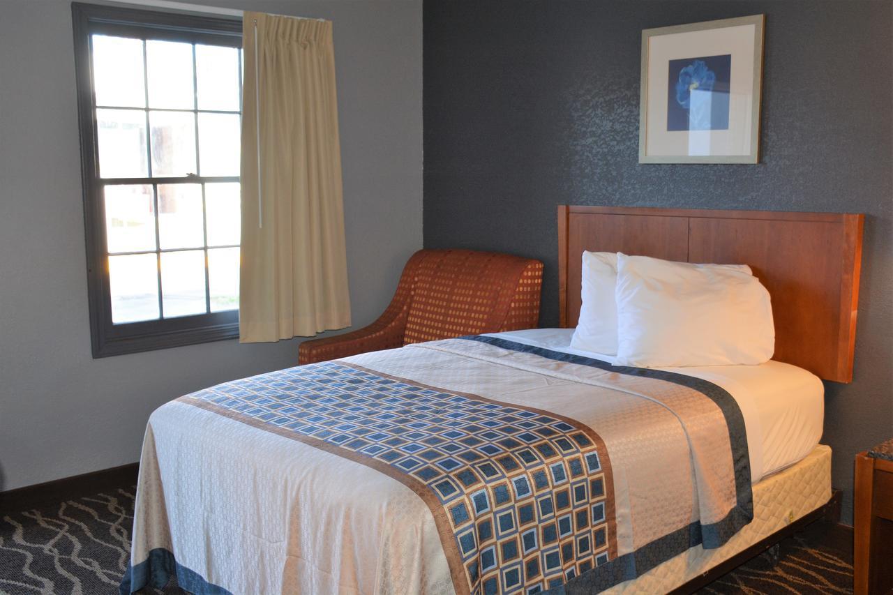 Travelodge By Wyndham Walterboro Bagian luar foto