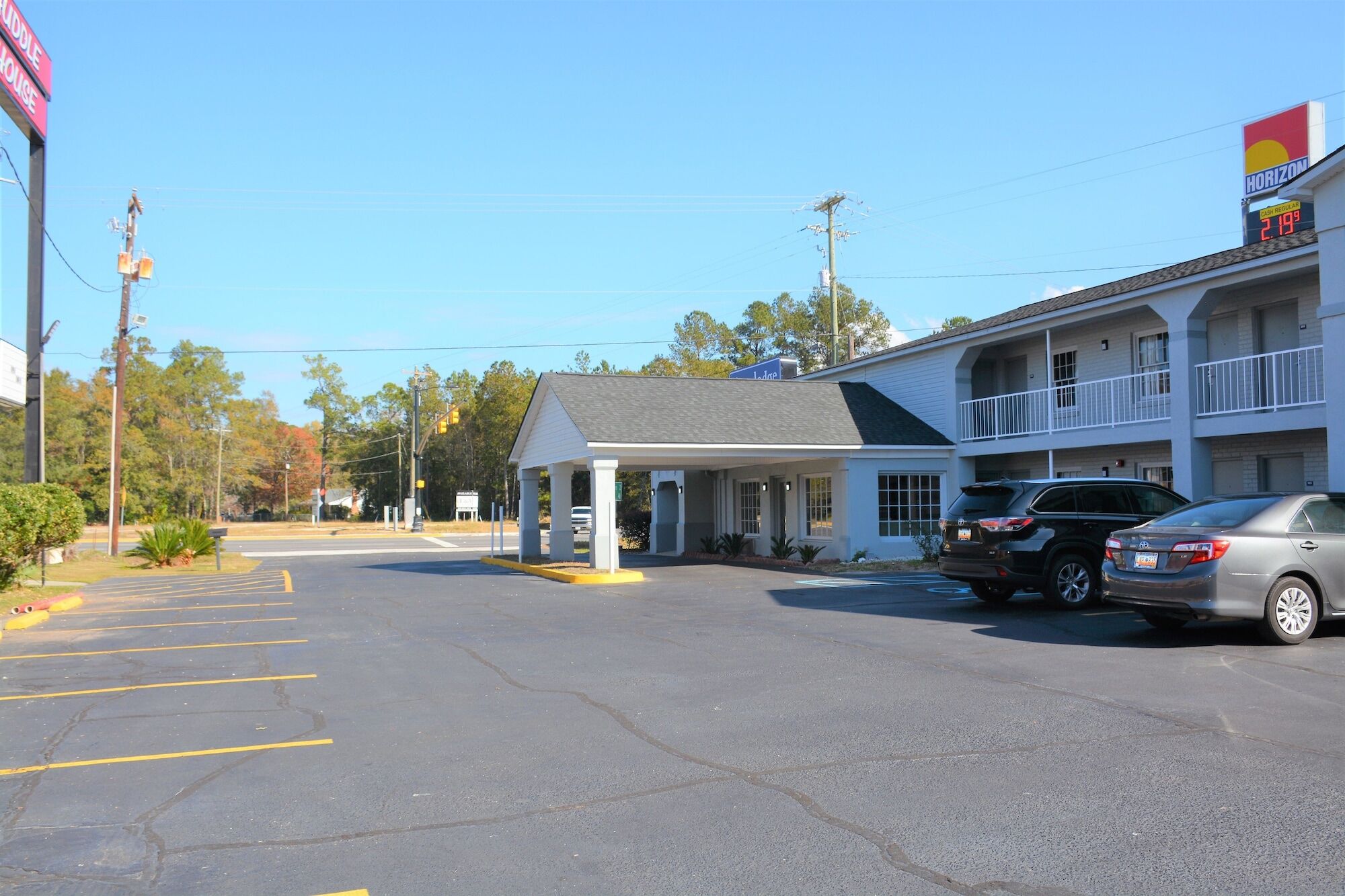 Travelodge By Wyndham Walterboro Bagian luar foto
